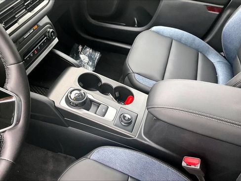 New 2026 Ford Bronco Sport Outer Banks AWD/4WD image 8