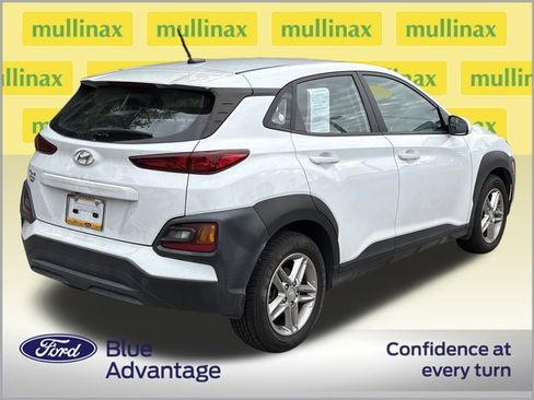 Used 2021 Hyundai Kona SE image 4