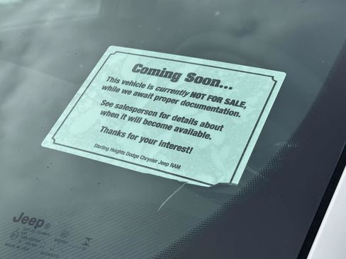 Used 2023 Jeep Grand Cherokee Limited image 33