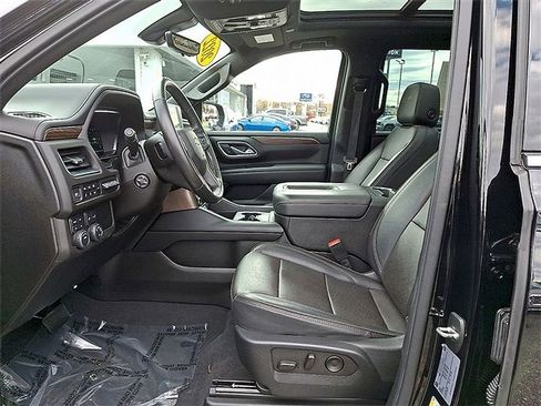 Used 2022 Chevrolet Tahoe High Country AWD/4WD image 14