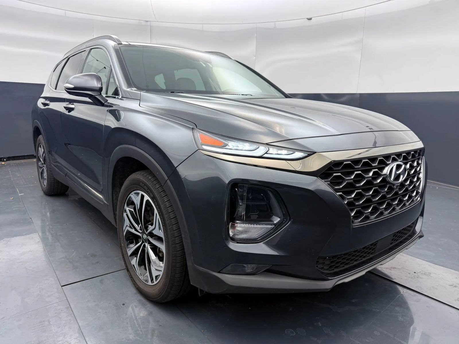 Used 2020 Hyundai Santa Fe Limited w/ Cargo Package AWD/4WD image 1