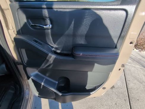 Used 2024 Nissan Frontier PRO-4X w/ Off-Road Protection Package image 31