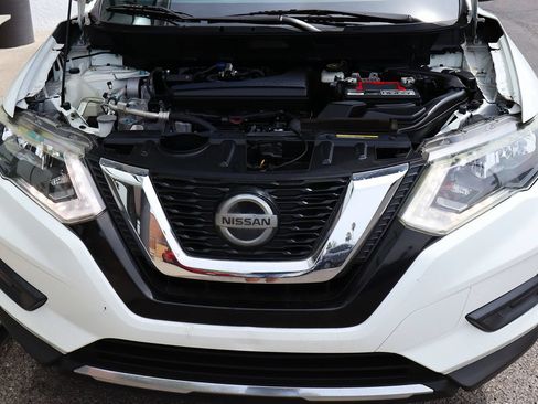 Used 2019 Nissan Rogue SV FWD image 59
