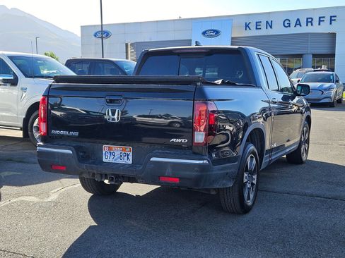 Used 2017 Honda Ridgeline RTL-E image 3