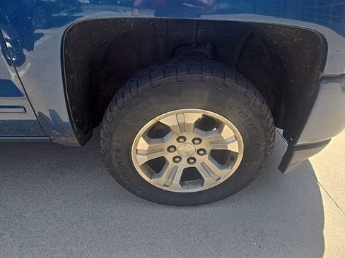 Used 2018 Chevrolet Silverado 1500 LT w/ All Star Edition AWD/4WD image 17