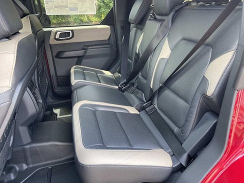 New 2026 Ford Bronco Big Bend w/ Black Diamond Package AWD/4WD image 17