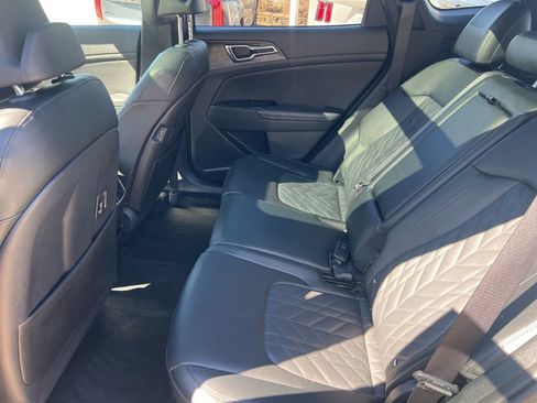 Certified 2023 Kia Sportage X-Pro Prestige image 9