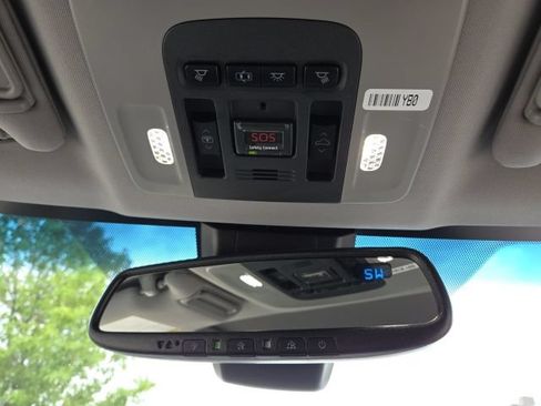 Used 2018 Toyota Camry XLE w/ Audio Package FWD image 34