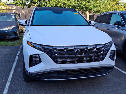 Used 2024 Hyundai Tucson Limited AWD/4WD image 4