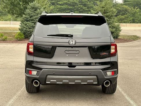 Used 2022 Honda Passport TrailSport image 4