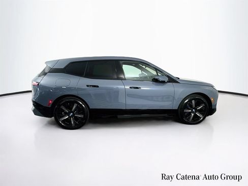 Used 2024 BMW iX xDrive50 w/ Premium Package AWD/4WD image 8