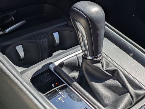 Used 2025 MAZDA CX-50 AWD 2.5 S w/ Premium Package image 16