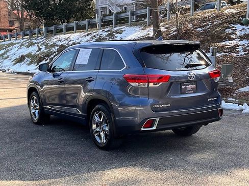 Used 2019 Toyota Highlander Limited Platinum image 24