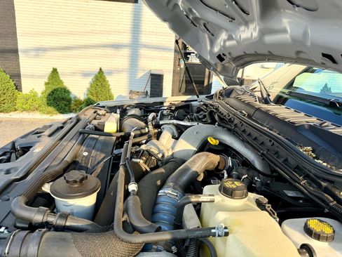 Used 2022 Ford F350 Lariat w/ Lariat Value Package image 39