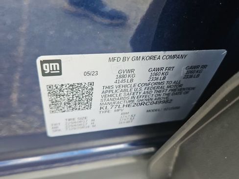 Used 2024 Chevrolet Trax LT w/ Driver Confidence Package FWD image 30