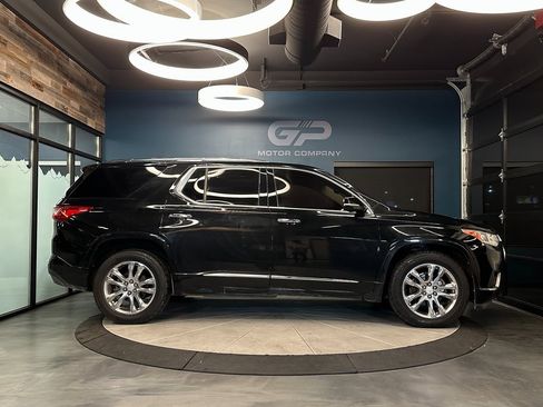 Used 2019 Chevrolet Traverse High Country w/ LPO, Floor Liner Package image 2