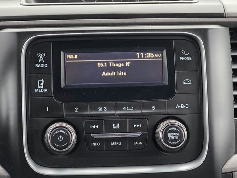 Used 2017 RAM 2500 Tradesman w/ Chrome Appearance Group image 13