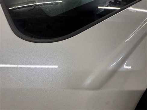 Used 2024 Subaru Forester Touring w/ Pop Package 2 image 22