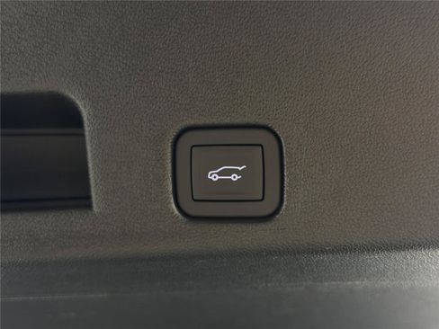 New 2026 GMC Acadia Elevation w/ Black Edition FWD image 18