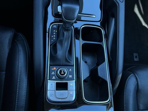 Used 2021 Kia Telluride SX w/ Nightfall Edition Package AWD/4WD image 32