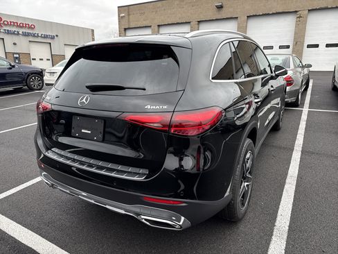Used 2026 Mercedes-Benz GLC 300 4MATIC image 6