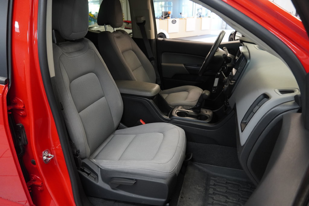 Used 2019 Chevrolet Colorado W/T w/ Custom Special Edition AWD/4WD image 22