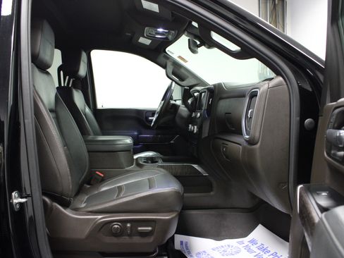 Used 2023 GMC Sierra 3500 Denali AWD/4WD image 16