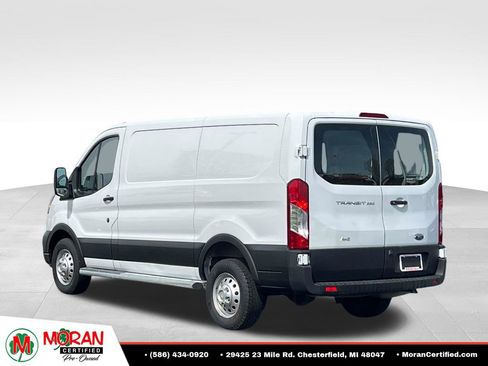 Used 2023 Ford Transit 250 Low Roof AWD w/ Exterior Upgrade Package image 4
