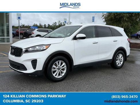 Used 2019 Kia Sorento FWD image 3