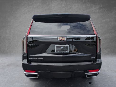 Certified 2024 Cadillac Escalade ESV Premium Luxury Platinum AWD/4WD image 4