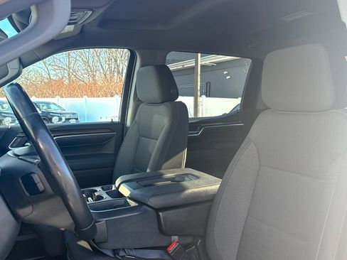 Used 2022 Chevrolet Silverado 1500 LT image 20