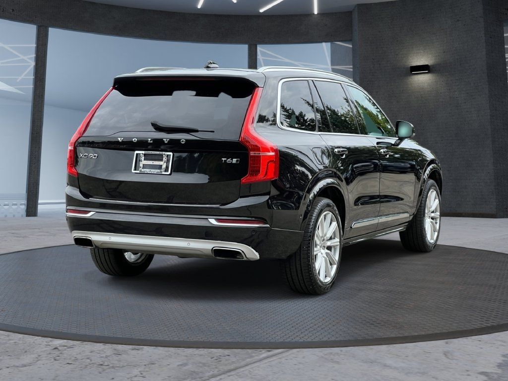 Used 2018 Volvo XC90 T6 Inscription w/ Convenience Package AWD/4WD image 4
