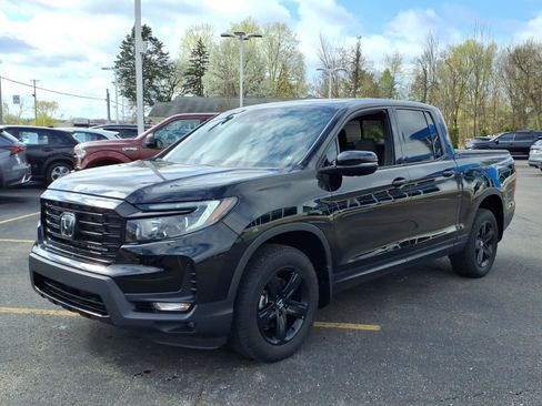 Certified 2023 Honda Ridgeline Black Edition image 3