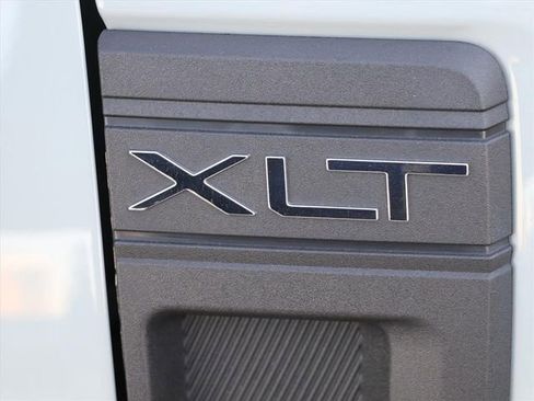 Used 2022 Ford Maverick XLT w/ XLT Luxury Package image 10