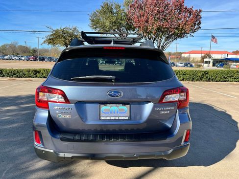 Used 2017 Subaru Outback 3.6R Limited image 6