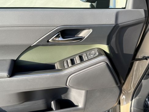 New 2026 Lexus GX 550 AWD/4WD image 18