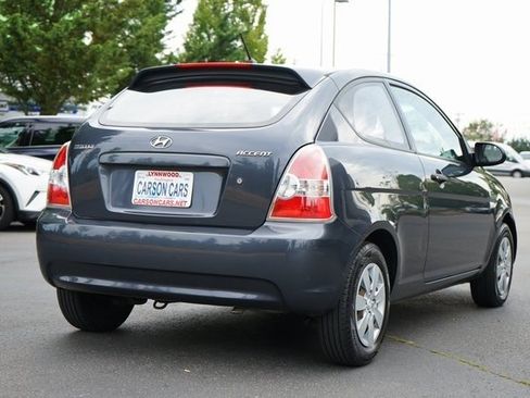 Used 2008 Hyundai Accent GS image 2
