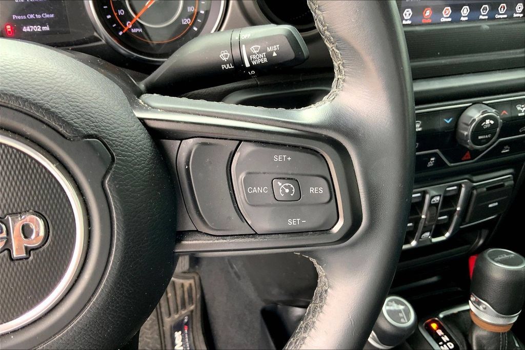 Used 2022 Jeep Gladiator Sport AWD/4WD image 19