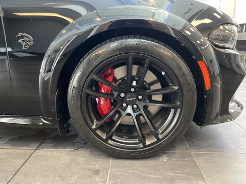 Used 2023 Dodge Charger SRT Hellcat w/ Harman/Kardon Audio Group image 12