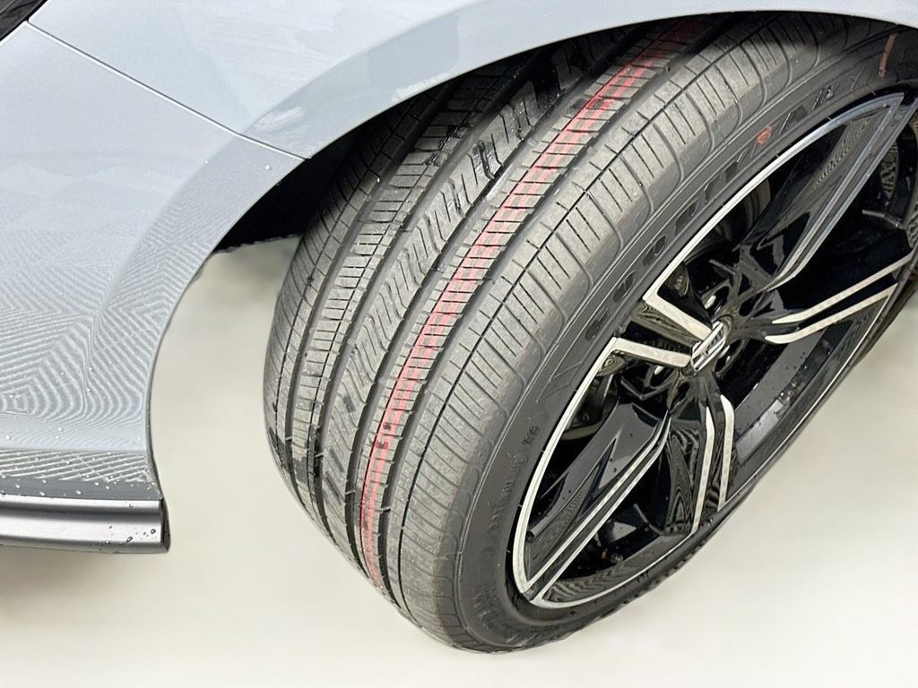 Used 2026 Honda Accord SE image 25