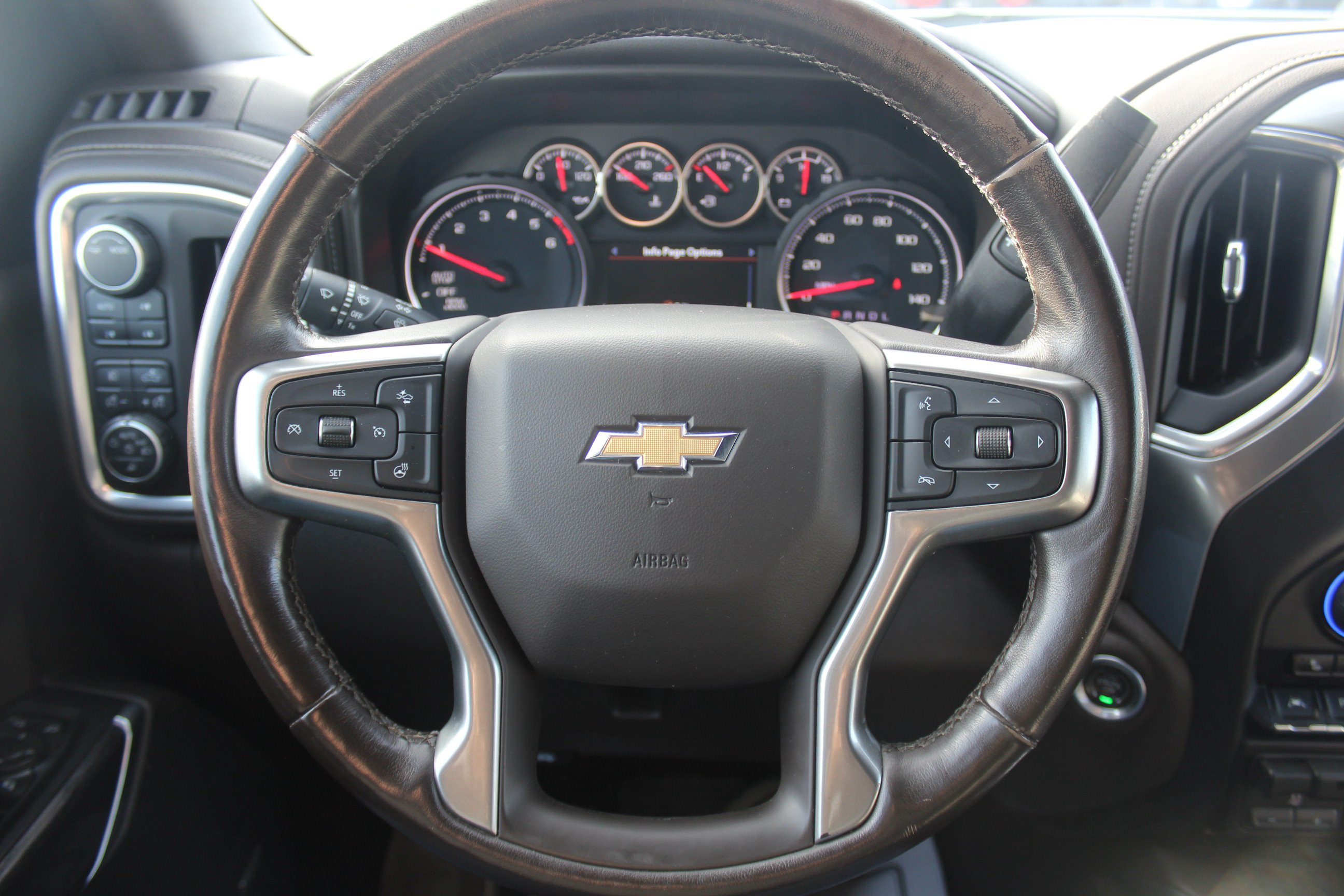 Used 2021 Chevrolet Silverado 1500 LTZ w/ Safety Package II AWD/4WD image 10