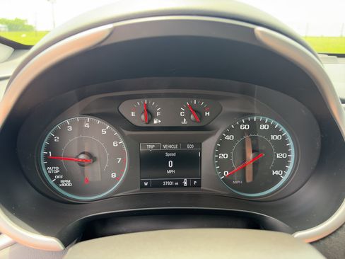Used 2025 Chevrolet Malibu LT FWD image 15