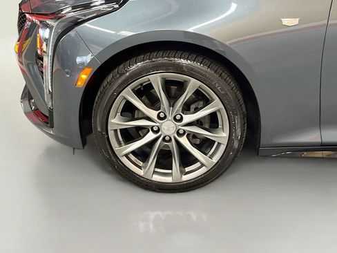 Used 2025 Cadillac CT5 Sport w/ Sun And Sound Package AWD/4WD image 33