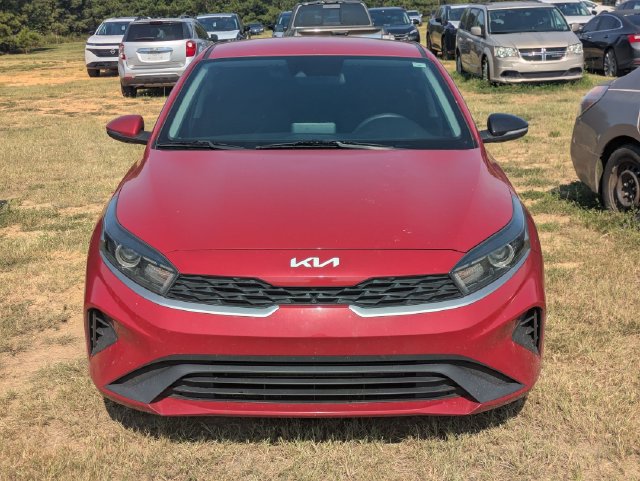 Used 2022 Kia Forte LXS w/ LXS Technology Package FWD image 5