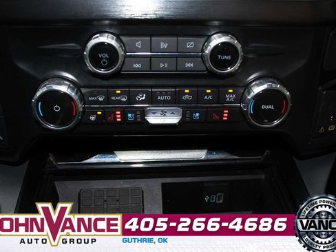 Used 2024 Ford F350 Lariat w/ Lariat Ultimate Package image 41