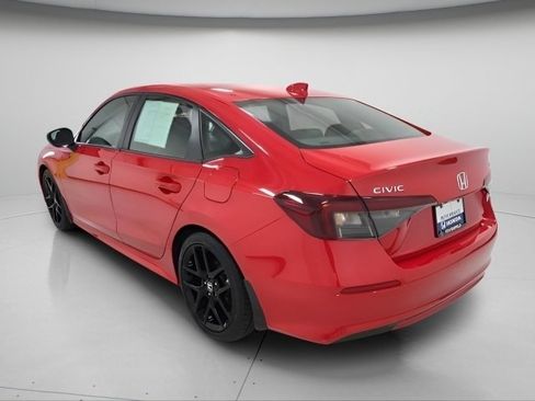 Certified 2025 Honda Civic Sport image 5