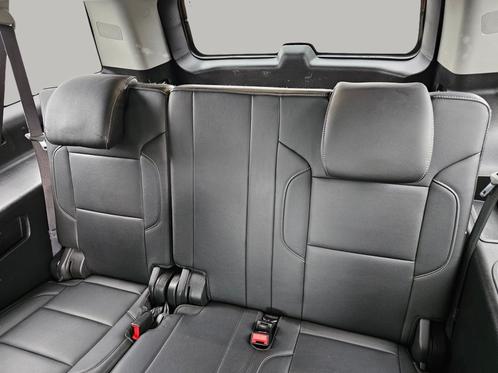 Used 2019 Chevrolet Suburban LT AWD/4WD image 23