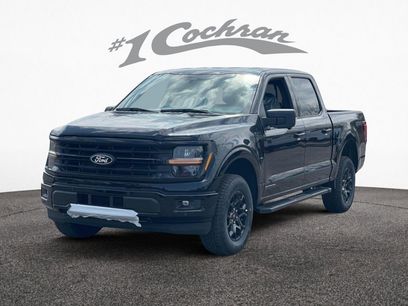 New 2025 Ford F150 XLT w/ Equipment Group 302A MID