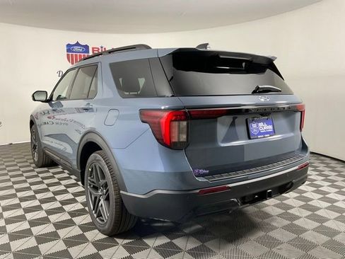New 2026 Ford Explorer ST-Line w/ ST-Line Street Pack image 5
