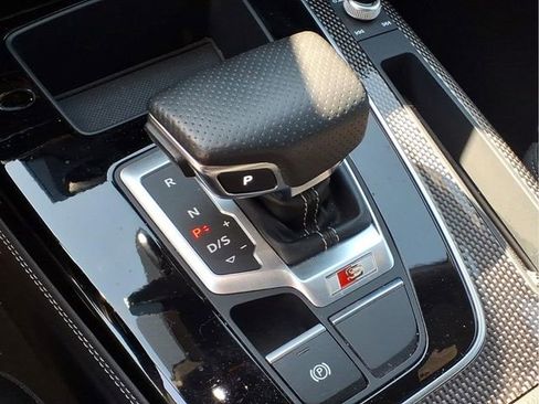 Used 2023 Audi SQ5 Premium Plus w/ Premium Plus Package AWD/4WD image 10